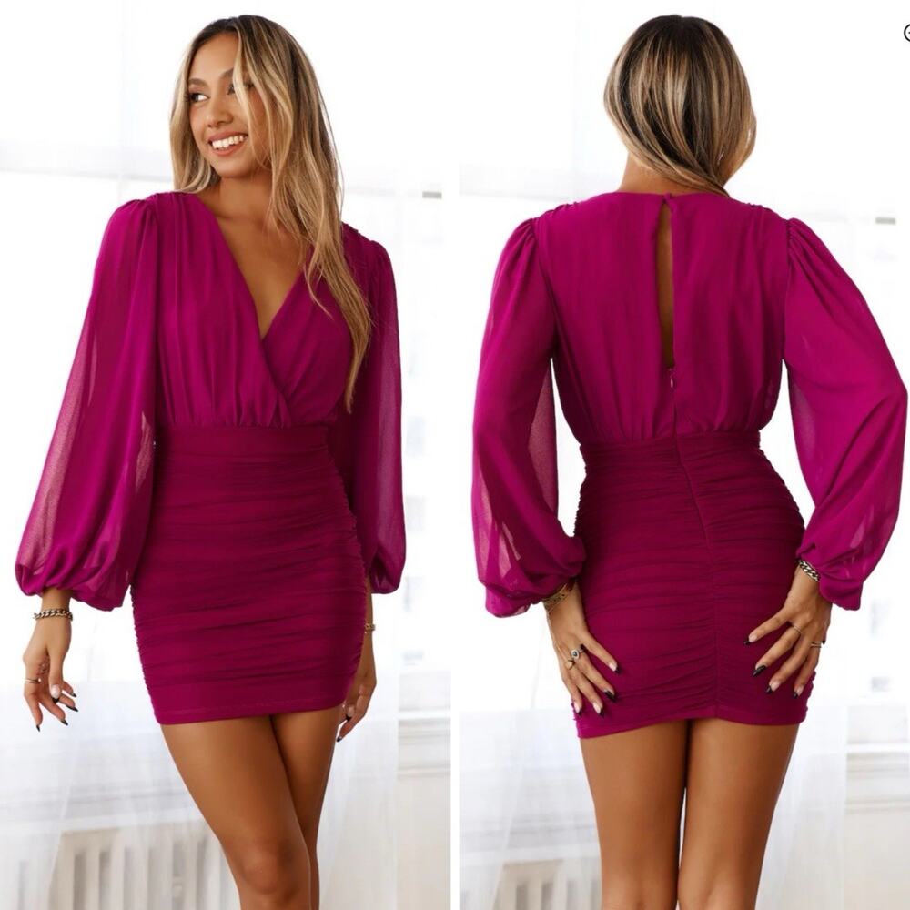 Hello Molly ROMANTIC SIGHTS Dress Size 4 PURPLE Balloon Sleeve Ruched Mini NWT